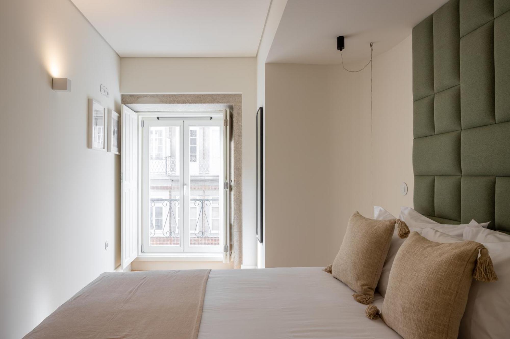 Orm Batalha Apartments Porto Luaran gambar